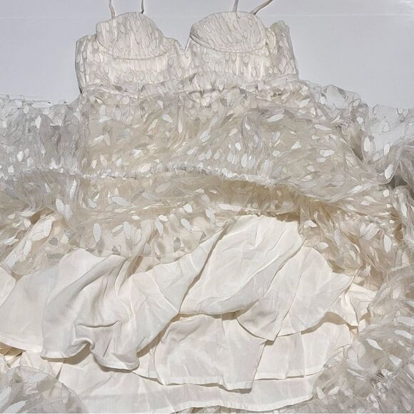 Sau Lee • Belle Dress in White - Picture 12 of 15